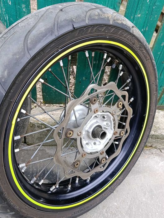 Roti supermoto Suzuki drz 400