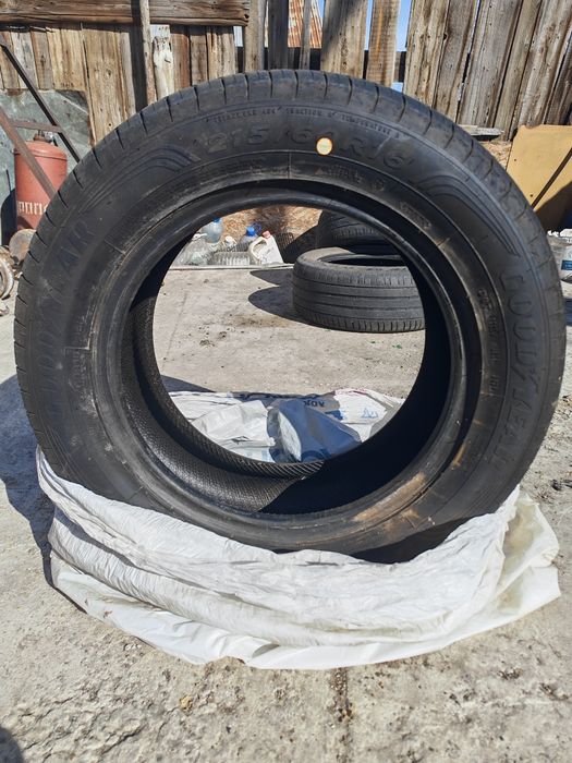 Продам летние шины на 16