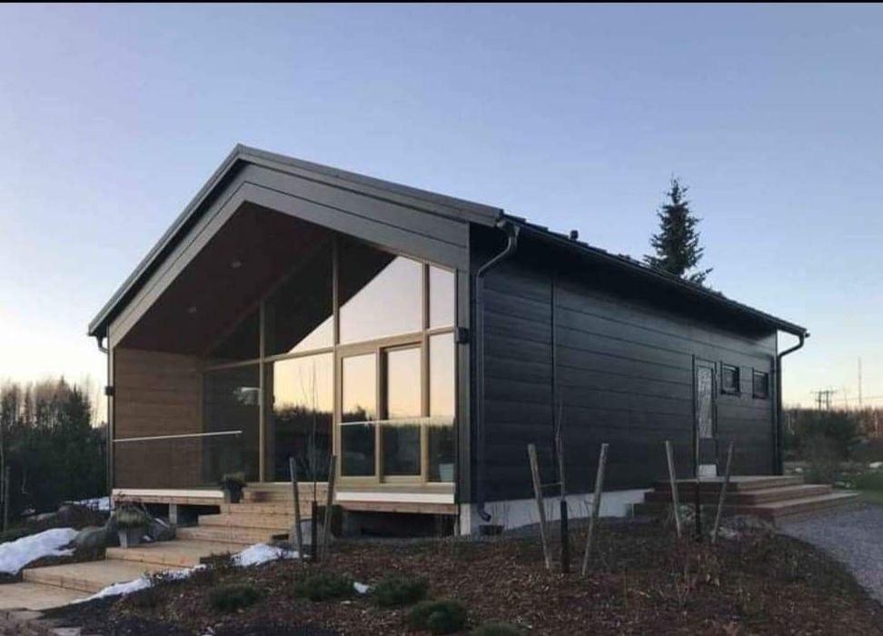 Vand case modulare din panouri sandwich