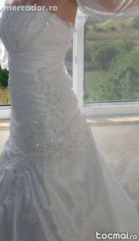 rochie de mireasa