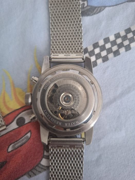 Ceas mecanic automatic