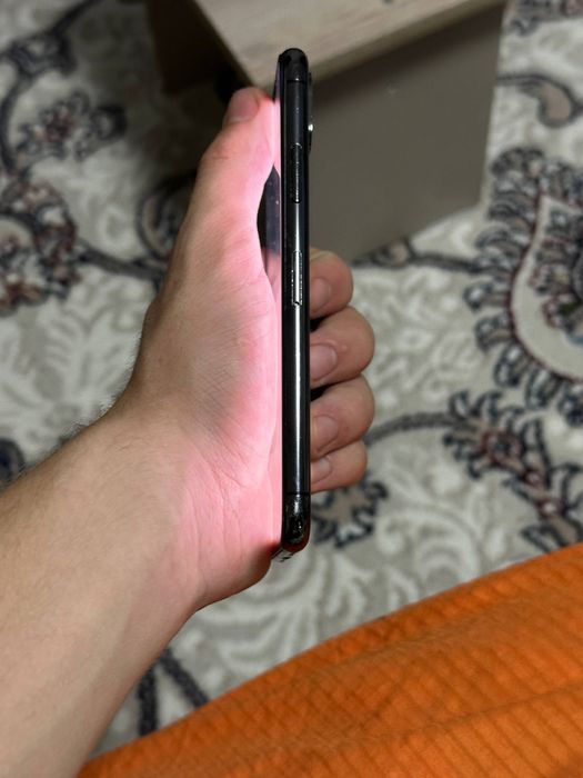 Iphone X 64gb sotiladi