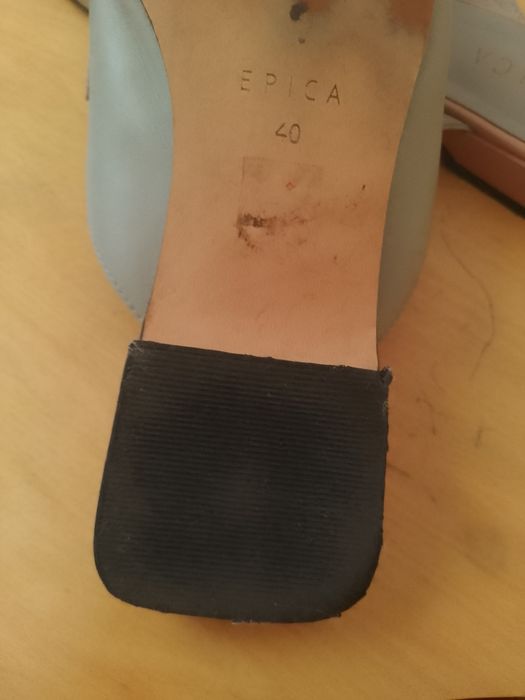 Papuci piele naturală de la Epica cu călcâi deschis mărime 40