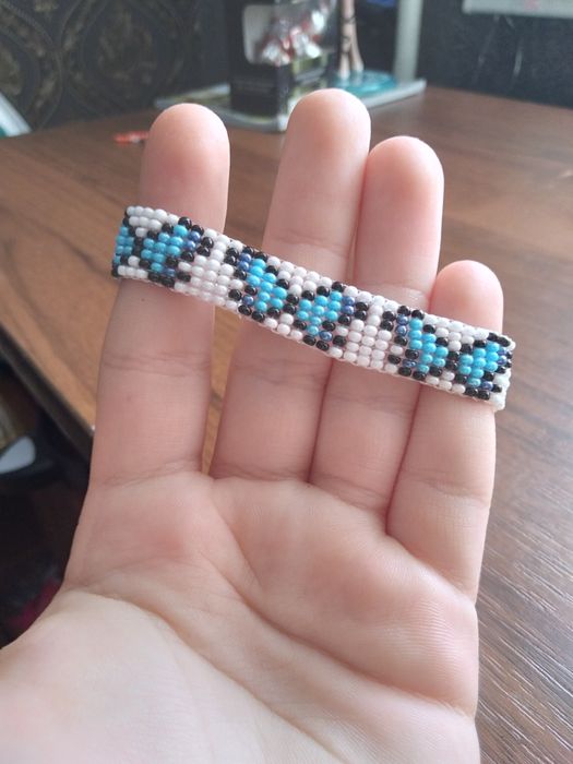 Браслет фенечка из бисера