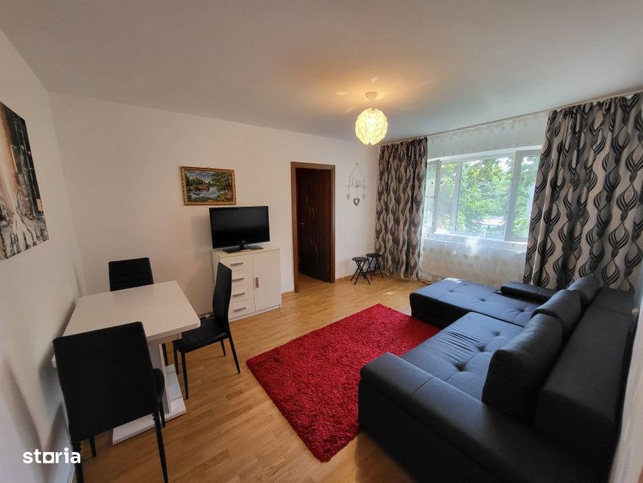 Apartament cu 3 camere str. Mioritei