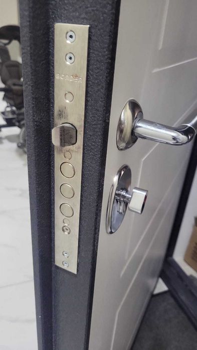 ЗАМЕНА ЗАМКОВ УСТАНОВКА замка Ремонт ручек дверных замков Врезка замка