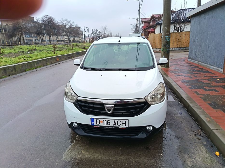Dacia Lodgy 1 5 dci  110 cai