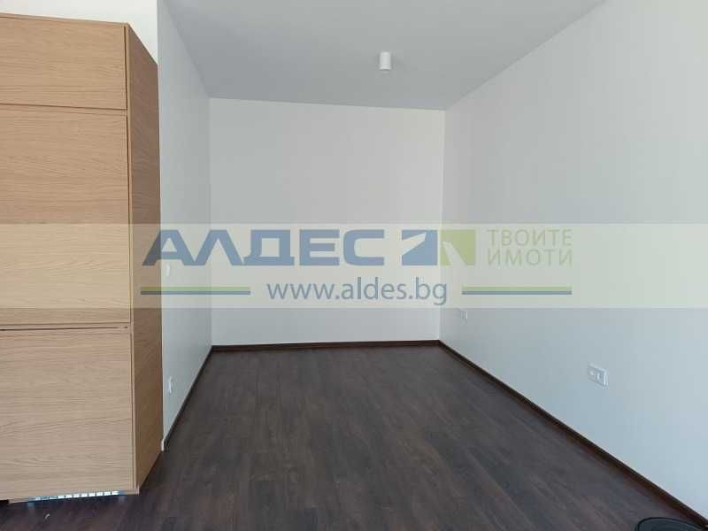 Продава се суксозен едностаен ап. в Манастирски Ливади - Изток!