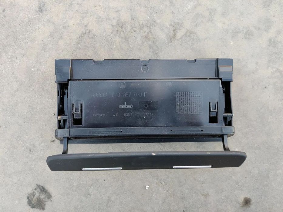 Consola compartiment Spatiu depozitare bord Seat Exeo Audi A4 B7 8H0857058F
