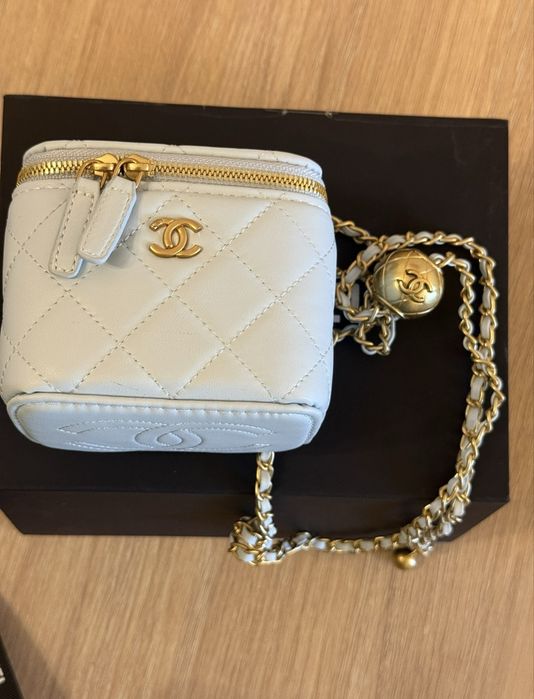 Чисто нови Чанти Chanel