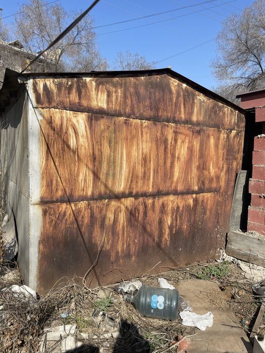 Гараж на вывоз.