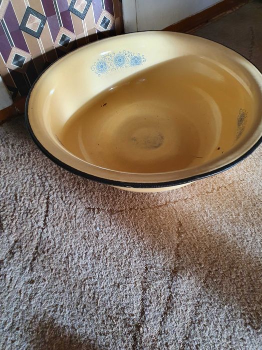 Таз тазик эмалированный