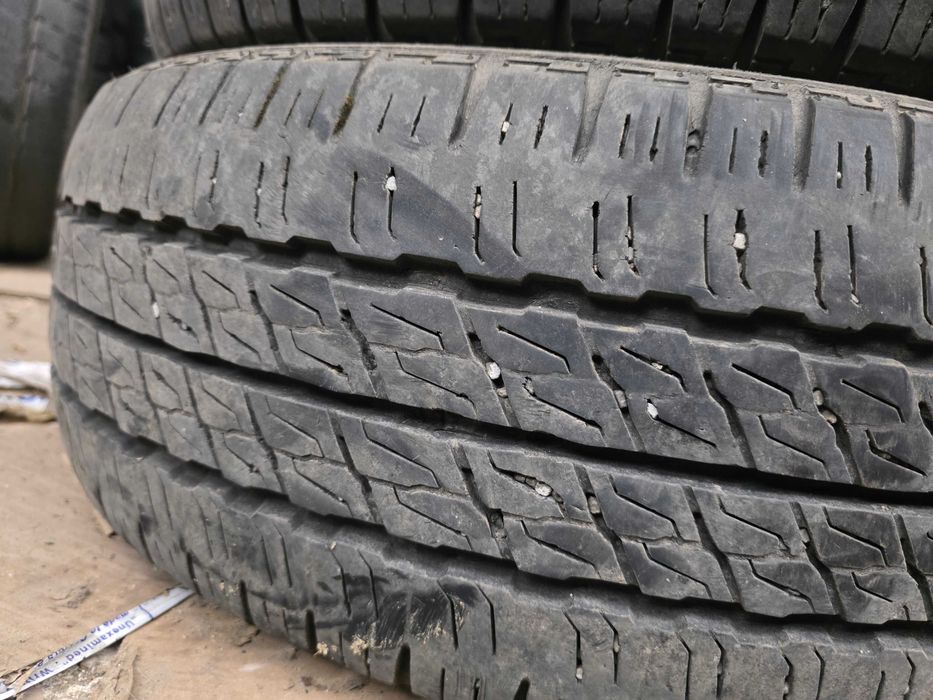 2бр Летни гуми за бус 225 70 15 С - Sailun