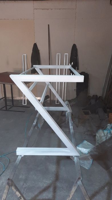 Офисные столы на заказ