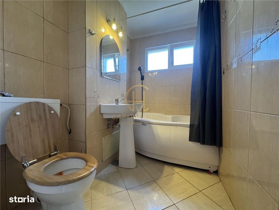 Podu Ros Palas 2 camere etaj 2 Strada Decebal