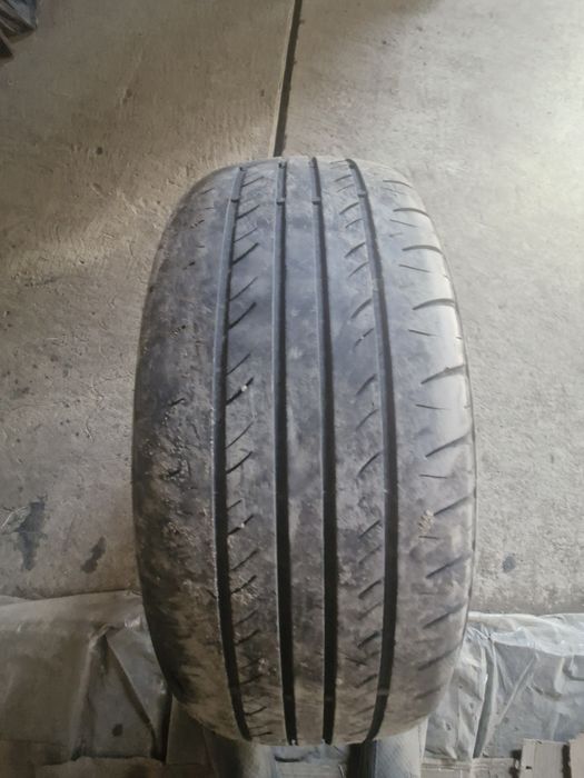 Продам одну шину