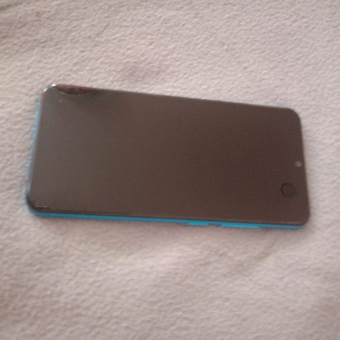 Продаю телефон  vivo