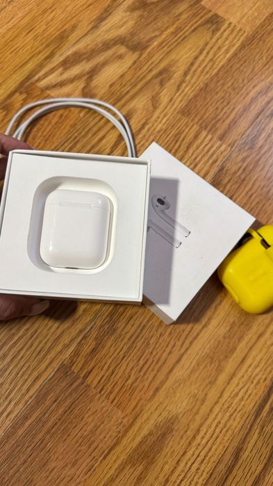 AirPods 2 наушники