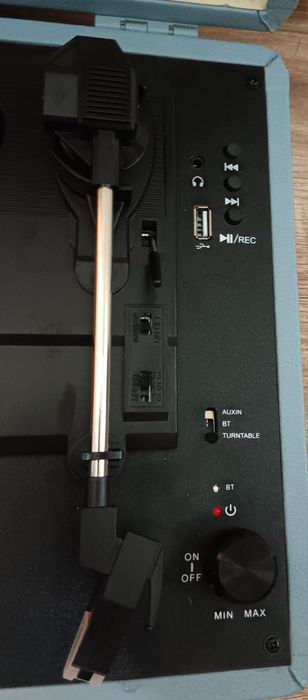 Грамофон(чисто нов)