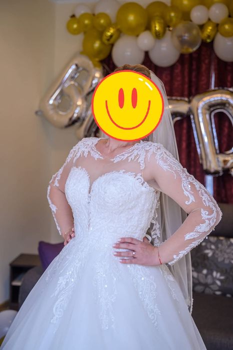 Vand rochie de mireasă