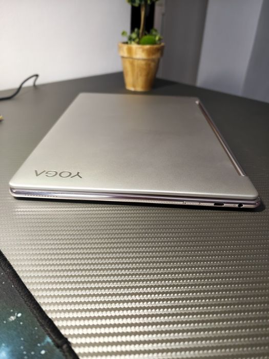 Laptop lenovo yoga  7 14 inch 2in 1