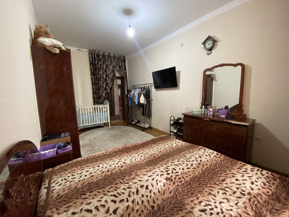 Уй сотилади, 3 хона, 94 квадрат./Uy Sotiladi 3 xona 94 kvadrat