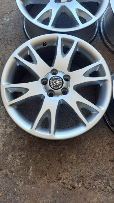 Оригинални джанти за Волво ЦХ90 5х108 18 цола Volvo CX90