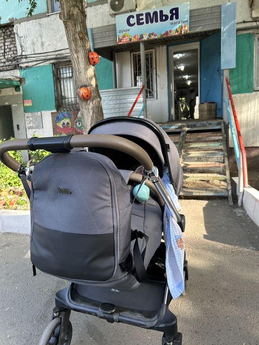 Коляска Kidilo d900 в отличном состоянии