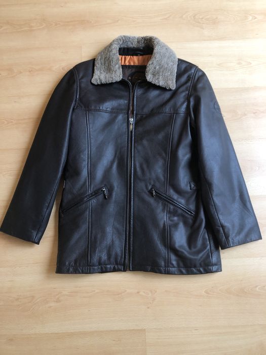 Geaca de piele femei