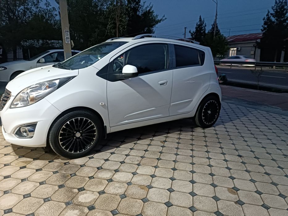 Vossen Diska Balon Alpina Stil 195 55 R16 Holati yaxshi