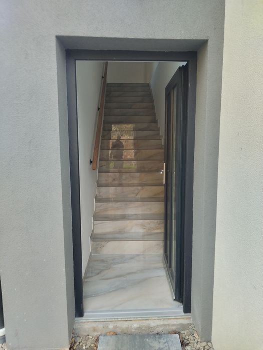 Proprietar închiriez apartament in duplex ,2 camere chiar in parcul Regina Maria