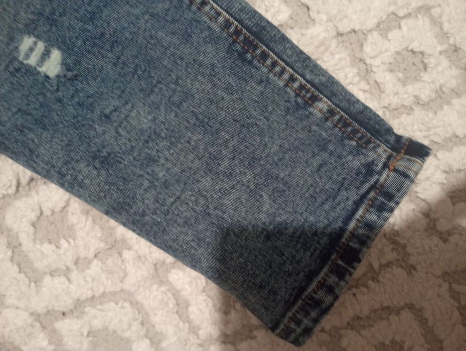 De vânzare blugi dama