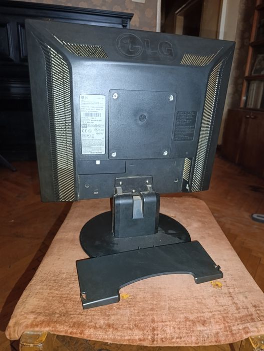 LG FLATROH l1750sq. оригинал.