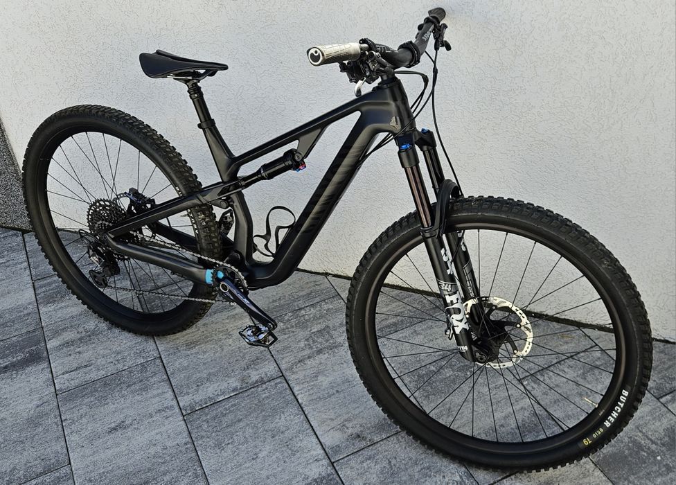 Bicicleta Full Carbon Canyon Neuron CF9 full suspension fox elite