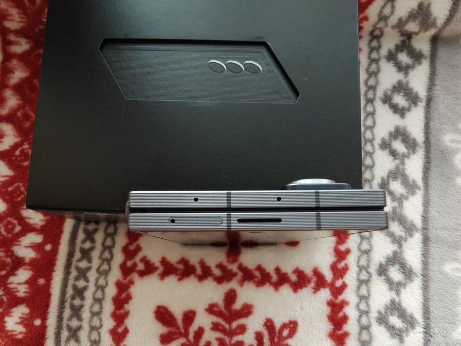 Samsung galaxy z fold SE (special edition)