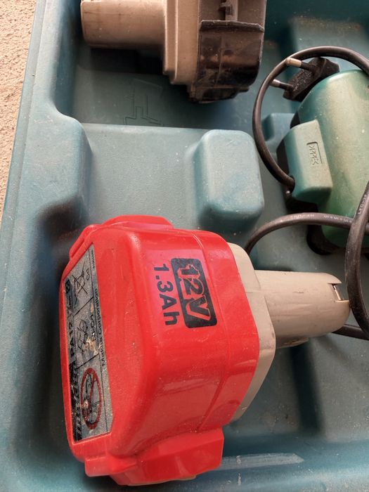 Винтоверт  Makita 12v