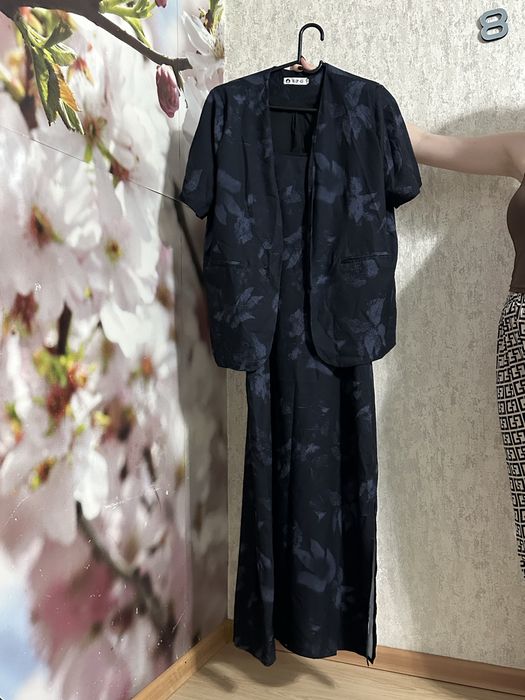 Платья вечерние,