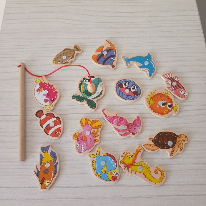 Лот дървени играчки