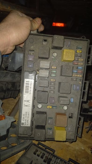 Panou Sigurante și relee Opel Astra H diferite coduri