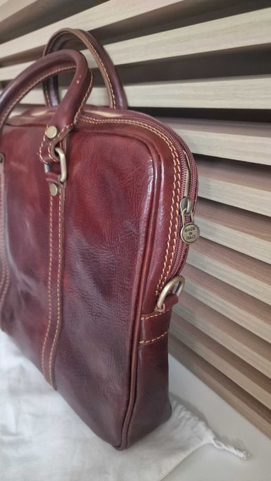 Servieta piele Cromia, noua