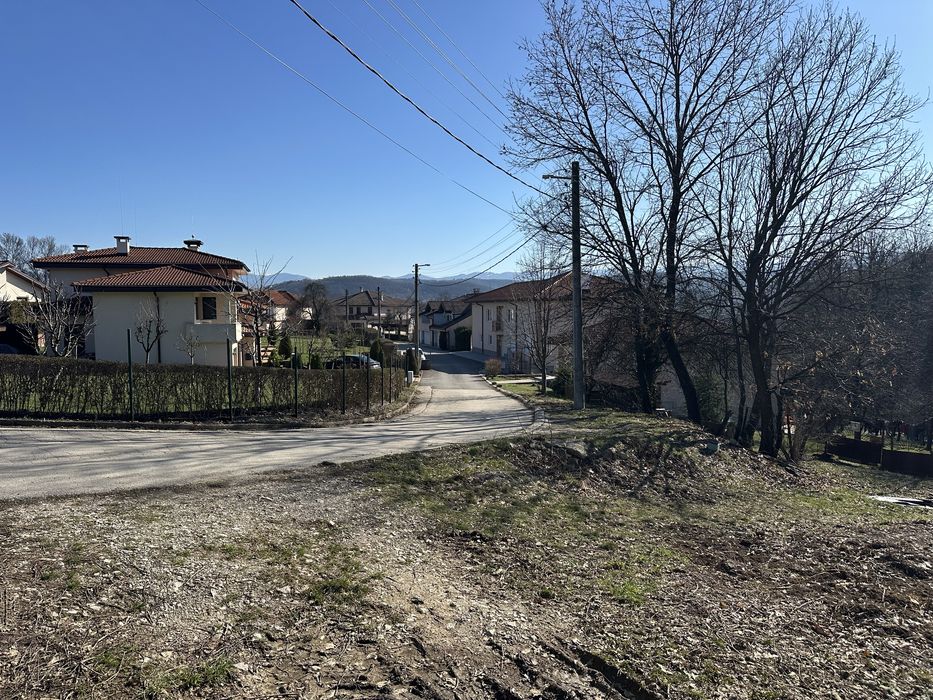 Парцел, къща строеж