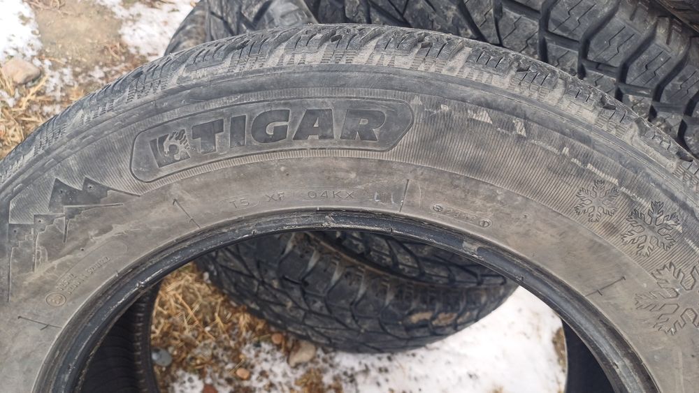 Шины зимние липучка TIGER