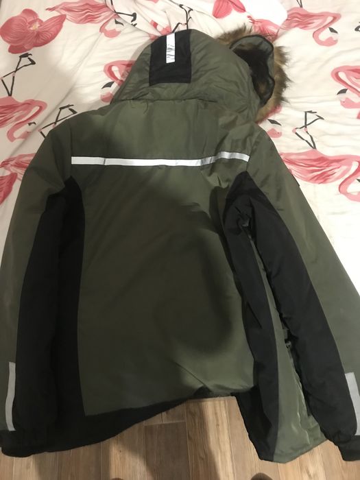 Продаю куртку