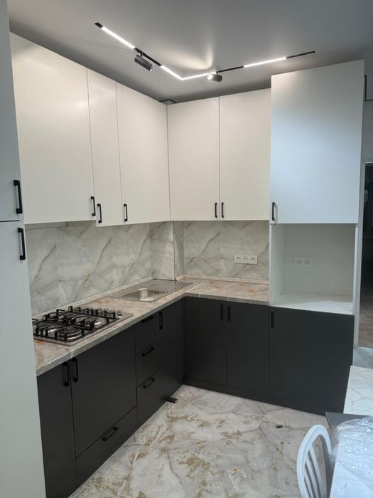 Продам трехкомнатную квартиру