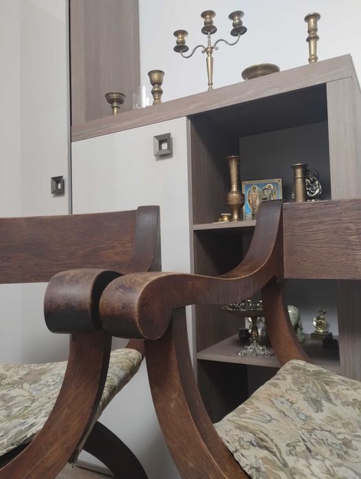 Jilturi/scaune vechi lemn masiv