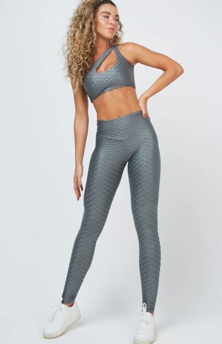 Спортен екип - клин и бюстие комплект Sugar Couture НОВИ