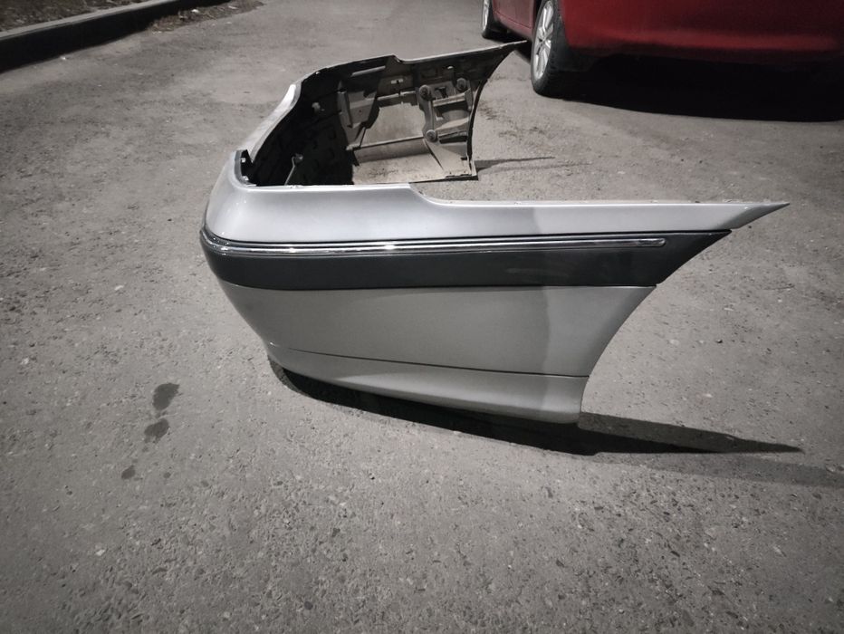 Продам бампер задний Мерседес w203