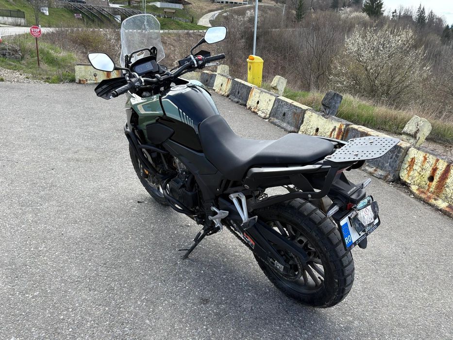Motocicleta HONDA CB500X-2022