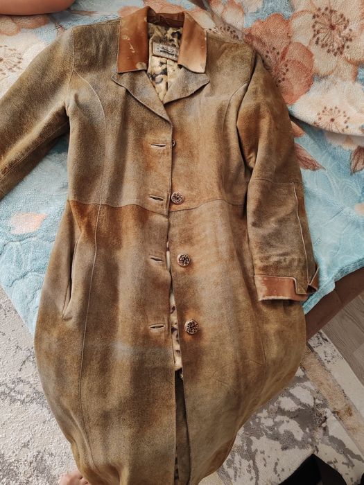 Отдам верхнюю одежду