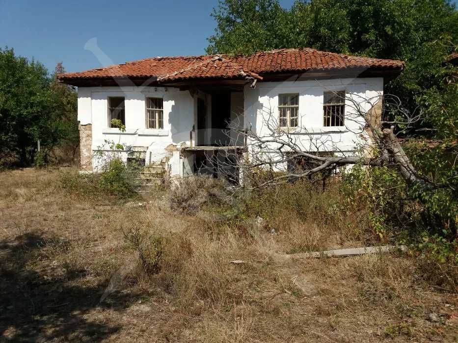 Двуетажна къща - с. Бегово - 36947